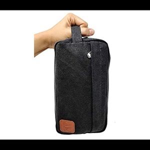 Tolietry bag for men!